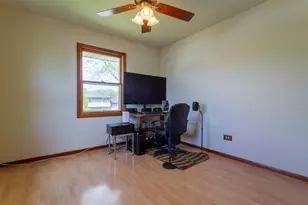 2906 Warren Dorris Dr, Joliet, IL 60435 - Photo 41