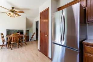 2906 Warren Dorris Dr, Joliet, IL 60435 - Photo 17