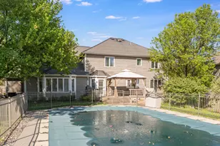 2731 Alyssa Dr, Naperville, IL 60565 - Photo 31