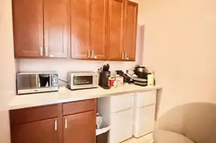 2827 W Belden Ave, Chicago, IL 60647 - Photo 11