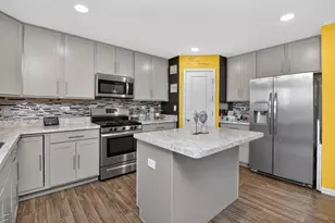 1213 Prairie Creek Trail, Joliet, IL 60431 - Photo 5