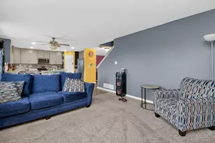 1213 Prairie Creek Trail, Joliet, IL 60431 - Photo 7