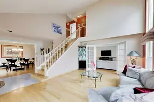 135 Corsaire Ln, Schaumburg, IL 60173 - Photo 5