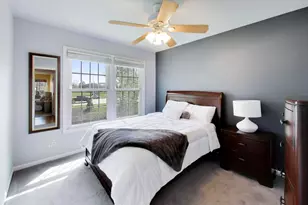 135 Corsaire Ln, Schaumburg, IL 60173 - Photo 27
