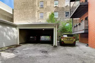 5526 N Winthrop Ave, Chicago, IL 60640 - Photo 31