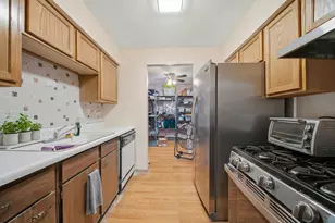 9721 S Cicero Ave, Oak Lawn, IL 60453 - Photo 9