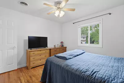 137 E 7th Street, Coal Valley, IL 61240 - Photo 15