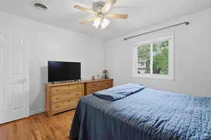 137 E 7th St, Coal Valley, IL 61240 - Photo 15