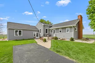 4698 E 17th Rd, Leland, IL 60531 - Photo 35