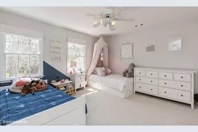 [Address not provided], Libertyville, IL 60048 - Photo 15