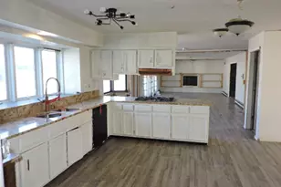 2958 E Timberline Ct, Crete, IL 60417 - Photo 9