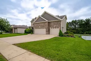 5403 Ferryman Rd, Bloomington, IL 61705 - Photo 37