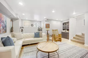 1111 N Mozart St, Chicago, IL 60622 - Photo 13