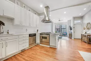 1111 N Mozart St, Chicago, IL 60622 - Photo 7