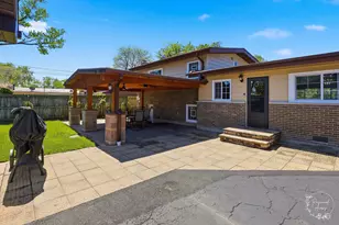 319 N Bradley Dr, Chicago Heights, IL 60411 - Photo 31