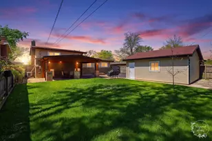 319 N Bradley Dr, Chicago Heights, IL 60411 - Photo 35