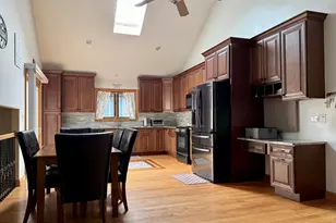 8017 Oak Park Ave, Burbank, IL 60459 - Photo 11
