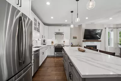 4844 N Hoyne Avenue #2N, Chicago, IL 60625 - Photo 7