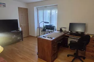 18W193 Holly Ave, Darien, IL 60561 - Photo 15