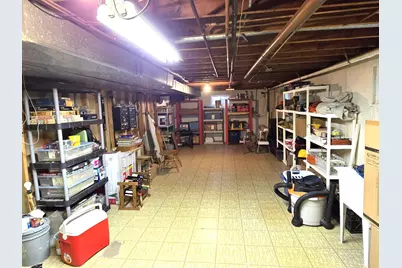 18W193 Holly Avenue, Darien, IL 60561 - Photo 19