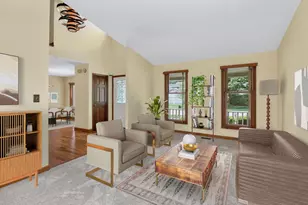 1694 Hampshire Dr, Elk Grove Village, IL 60007 - Photo 5