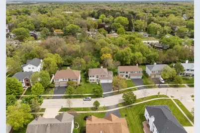 49 Sarah Drive, Crystal Lake, IL 60014 - Photo 31