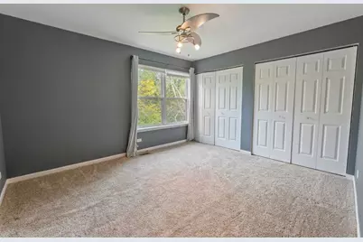 49 Sarah Drive, Crystal Lake, IL 60014 - Photo 21