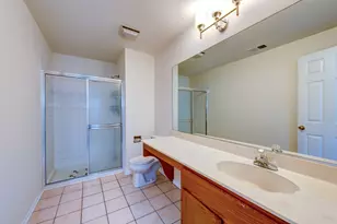 338 Ashford Cir, Bartlett, IL 60103 - Photo 15
