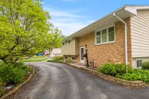 14740 Kilbourne Ave, Midlothian, IL 60445 - Photo 21