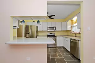 14740 Kilbourne Ave, Midlothian, IL 60445 - Photo 5