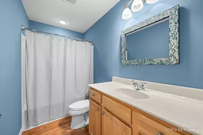 433 E Railroad Avenue, Bartlett, IL 60103 - Photo 27