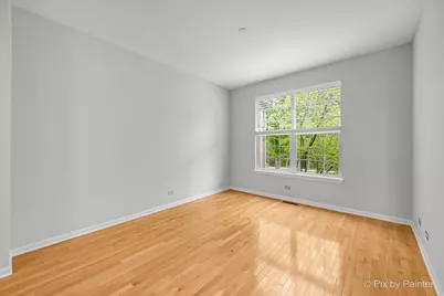 433 E Railroad Avenue, Bartlett, IL 60103 - Photo 5