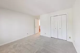 1663 N Courtland Dr, Arlington Heights, IL 60004 - Photo 23