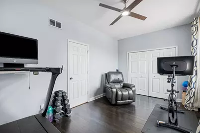2140 N Winchester Avenue #6, Chicago, IL 60614 - Photo 15