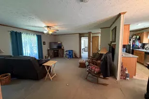 14905 Covell Rd, Morrison, IL 61270 - Photo 3
