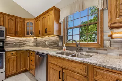 520 S Main Street, Gifford, IL 61847 - Photo 13