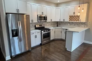 543 E 43rd St, Chicago, IL 60653 - Photo 3
