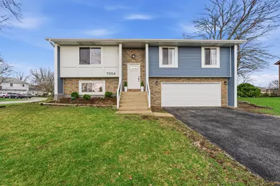 7654 W Moorefield Drive, Frankfort, IL 60423 - Photo 1
