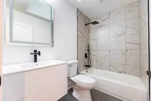 5721 S Newcastle Ave, Chicago, IL 60638 - Photo 19