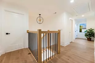 5721 S Newcastle Ave, Chicago, IL 60638 - Photo 11