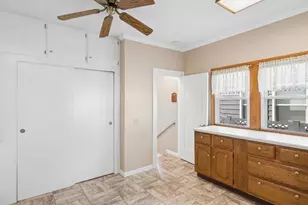 2206 6th St, Moline, IL 61265 - Photo 13
