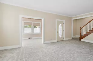 2206 6th St, Moline, IL 61265 - Photo 5
