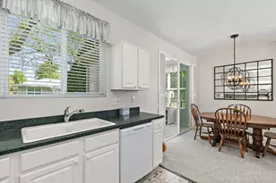 13000 Coventry Ln, Huntley, IL 60142 - Photo 9