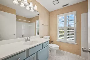 216 Stoneybrook Ln, Bloomingdale, IL 60108 - Photo 11