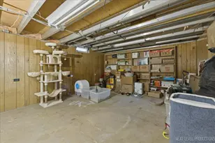 349 E Roland Dr, Glendale Heights, IL 60139 - Photo 21