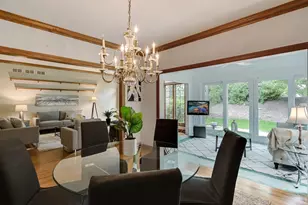 68 Berkshire Ct, Burr Ridge, IL 60527 - Photo 9
