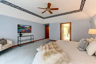 68 Berkshire Ct, Burr Ridge, IL 60527 - Photo 21