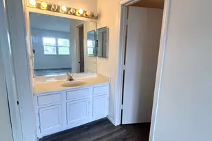 1 Collingwood Ct, Bolingbrook, IL 60440 - Photo 13