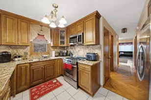 4433 N Neenah Ave, Harwood Heights, IL 60706 - Photo 7