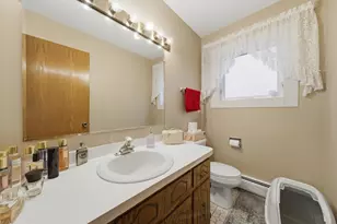 4433 N Neenah Ave, Harwood Heights, IL 60706 - Photo 11